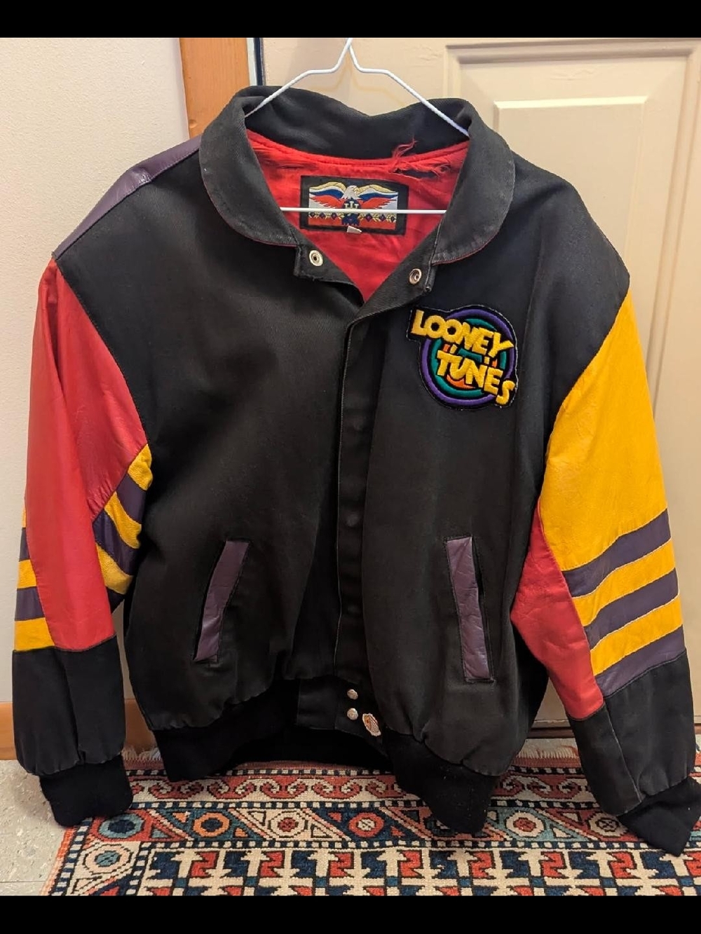 Warner Bros. Looney Tunes Patch Jacket Men's Medium
